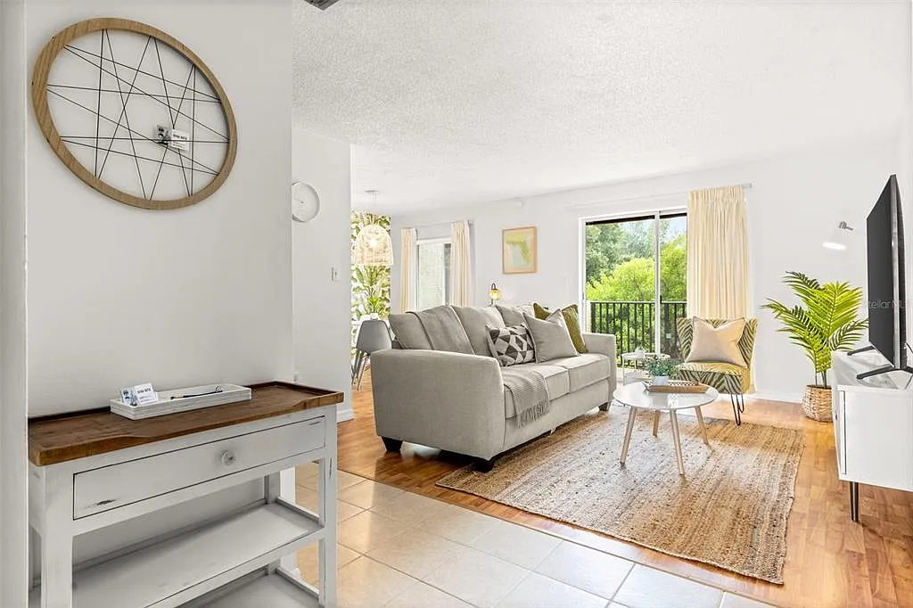 1 bed, 1.0 bath, 590 sqft, $1,495 — Photo 3