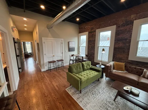 116 Kansas St Suite 2A, Frankfort, IL 60423