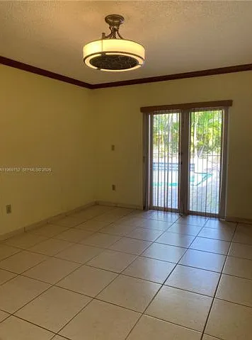 720 NW 123rd Ave — Photo 3