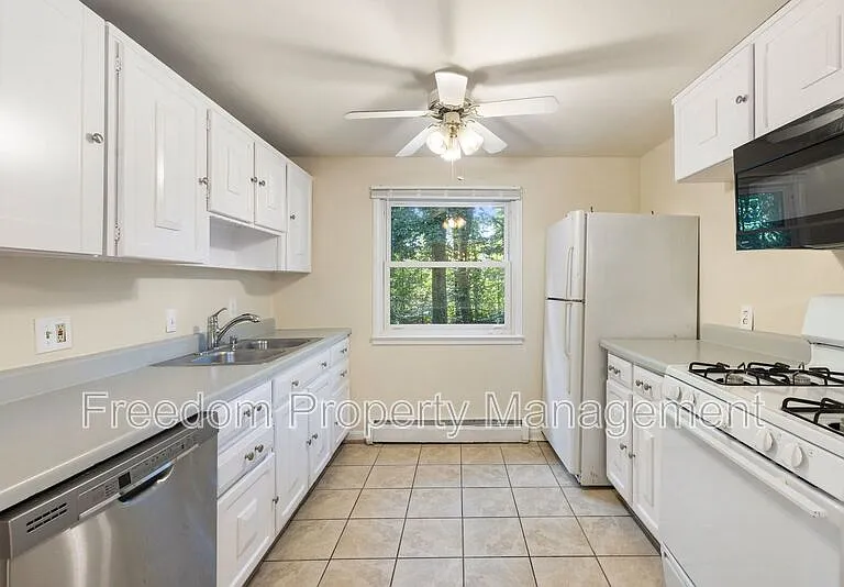 14309 Fairmont Ct — Photo 21