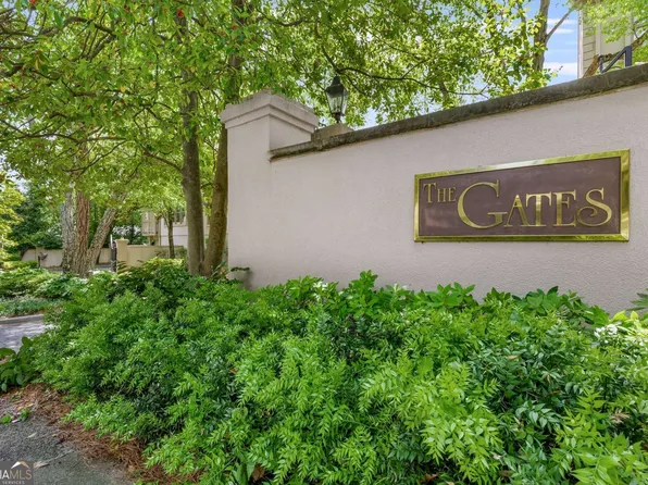 2525 Peachtree Rd NE APT 13, Atlanta, GA 30305