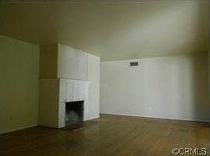3rd image of 359 Avery St