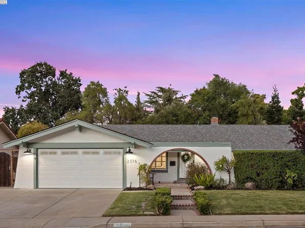 2016 Westbrook Ln, Livermore, CA 94550