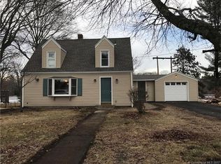 142 River St, Killingly, CT 06239