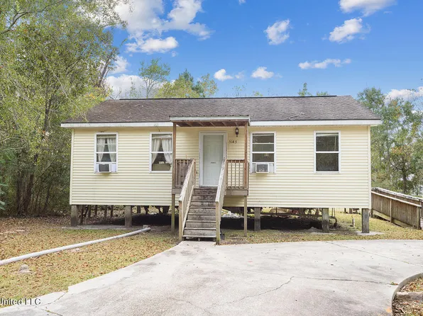 5145 Pine Ave, Pearlington, MS 39572
