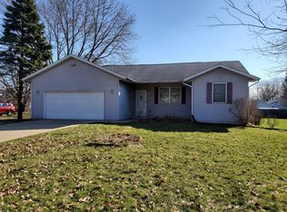 2263 Sunshine Ln, Beloit, WI 53511