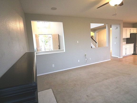 4th image of 1310 Surfwood Ln