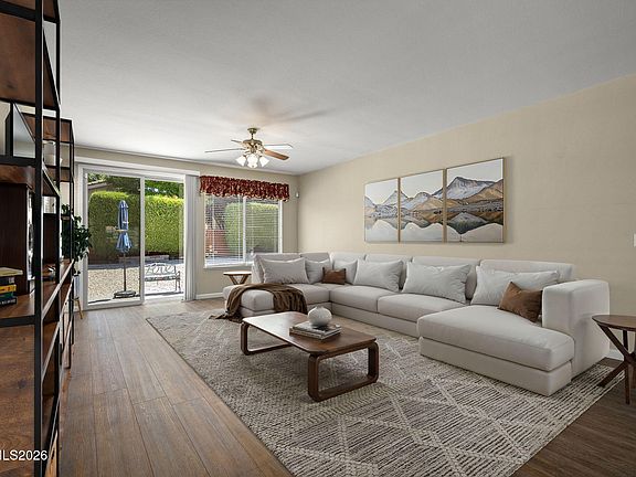 4th image of 1380 Medolla Dr