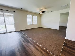 4609 Hayvenhurst Ave, Bakersfield, CA 93313