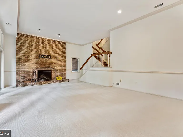 6 Goldleaf Ct — Photo 22