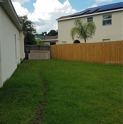 2nd image of 200 Lexingdale Dr