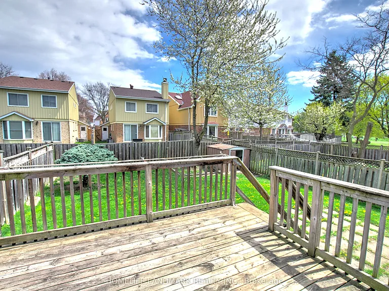 17 Wintermute Blvd — Photo 23