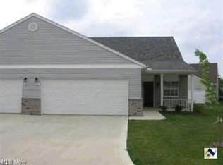 791 N Creek Dr, Painesville, OH 44077