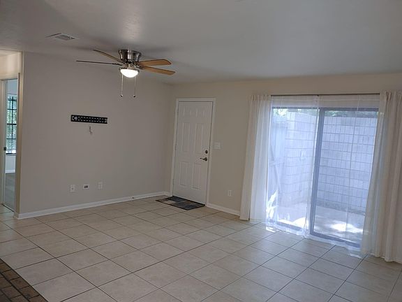 Access to Private Courtyard.