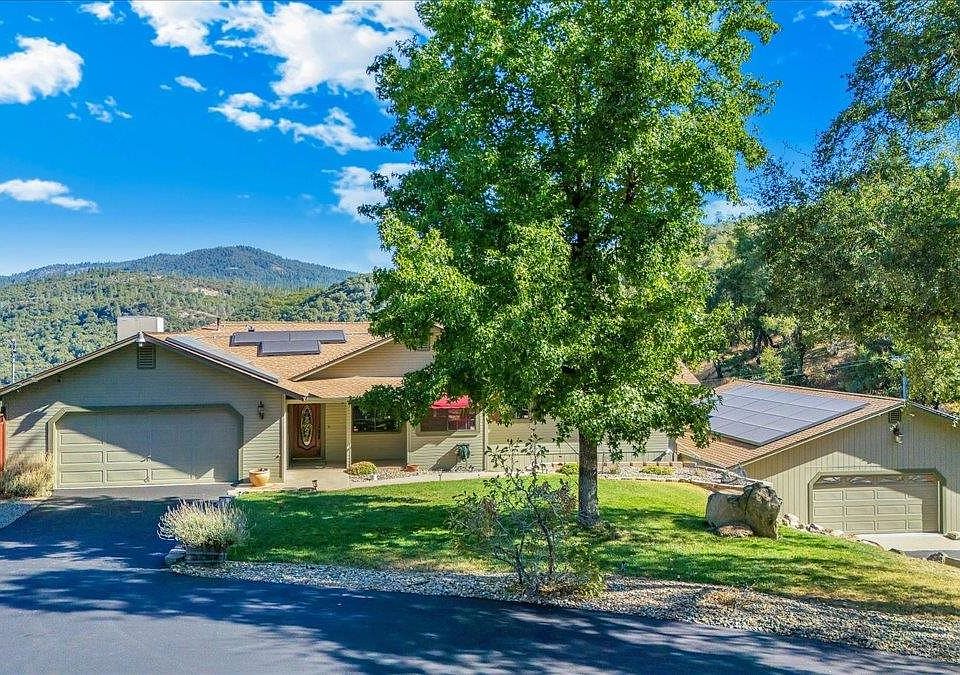 1st image of 21125 Crystal Falls Dr