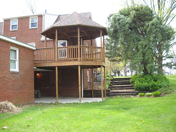 Deck/Gazebo over cement pati