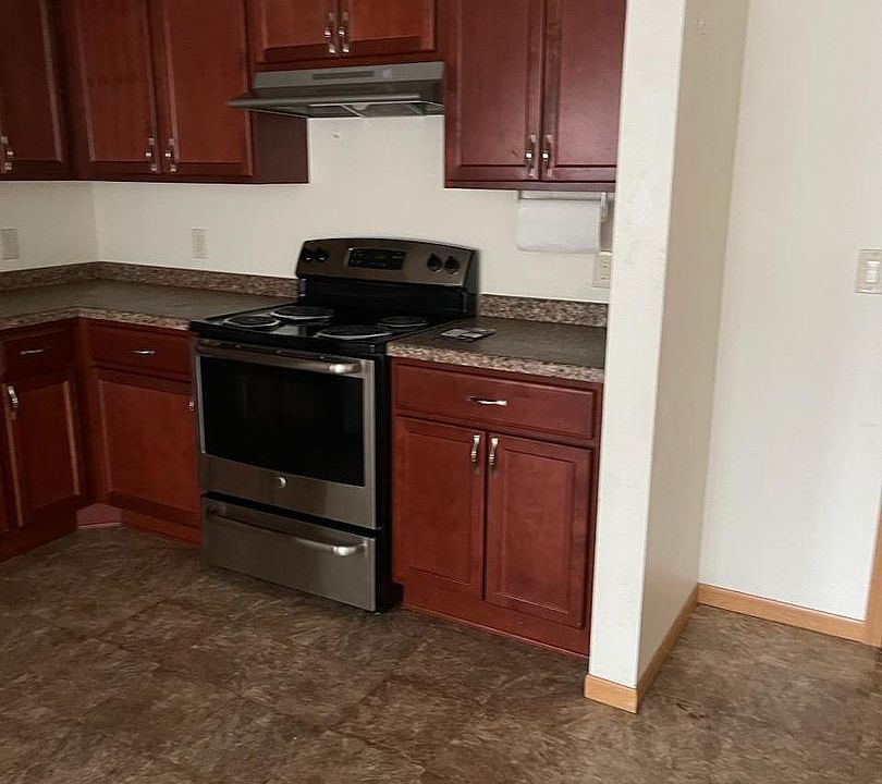 1st image of 800 26th St NW #104