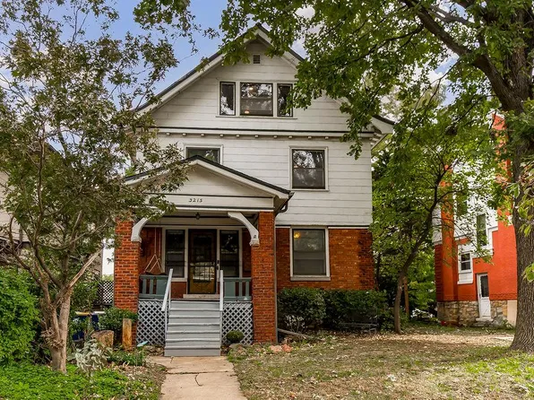 3215 Central St, Kansas City, MO 64111