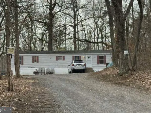 366 Lake Warren Rd, Upper Black Eddy, PA 18972