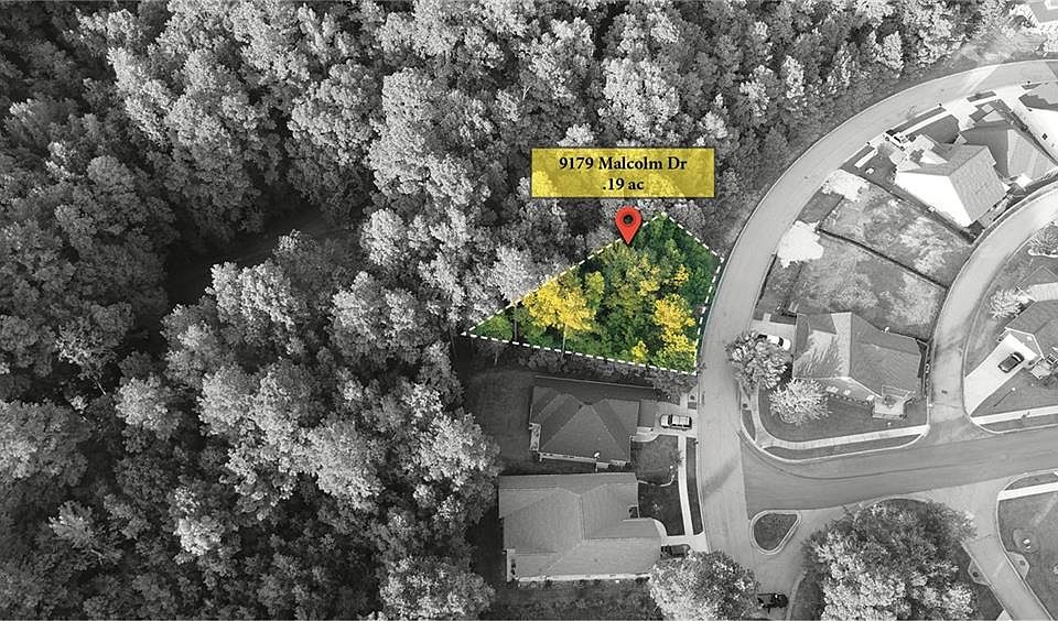 1st image of 9179 Malcolm Dr #33