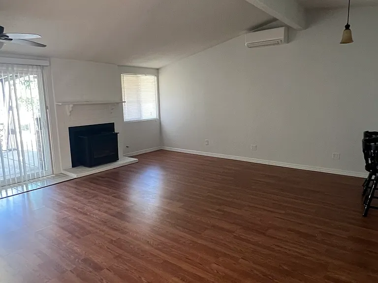 3465 Marathon Dr — Photo 2
