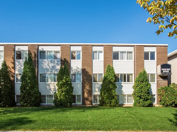 10640 114th St NW, Edmonton, AB T5H 3J9