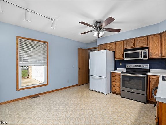5th image of 7177 Fairacres Rd
