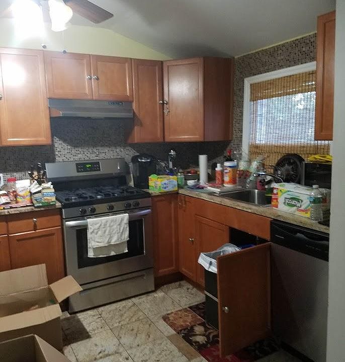 1st image of 22603 59th Ave #2