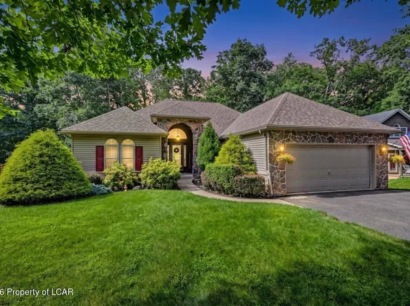 260 Shingle Mill Dr, Drums, PA 18222