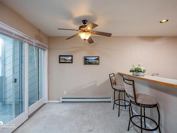3rd image of 2875 W International Airport Rd #D-205
