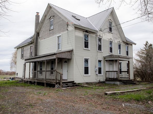 29031 Stony Point Rd, Cape Vincent, NY 13618