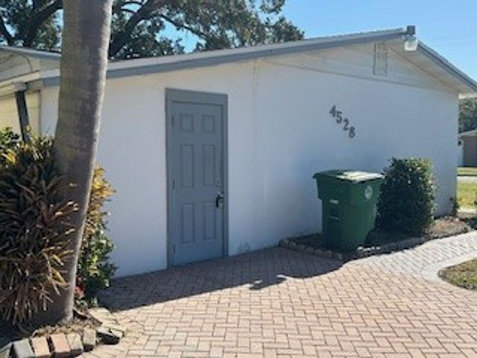1st image of 4528 S Cooper Pl