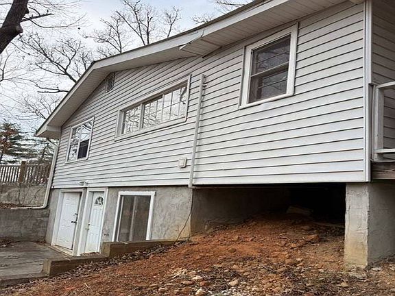 5th image of 727 Roller Mill Rd