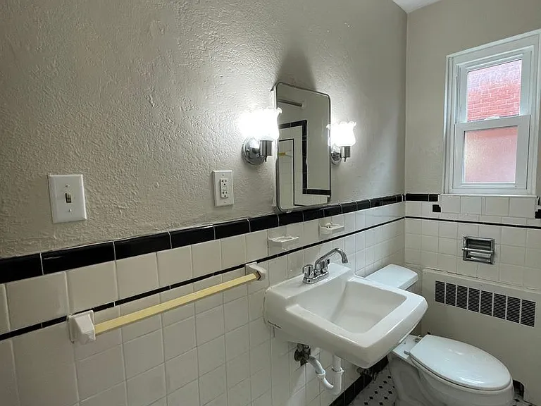180-196 Spring Ave #184-1 — Photo 11