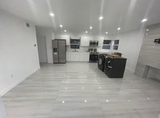 5850 Stirling Rd #C, Hollywood, FL 33021