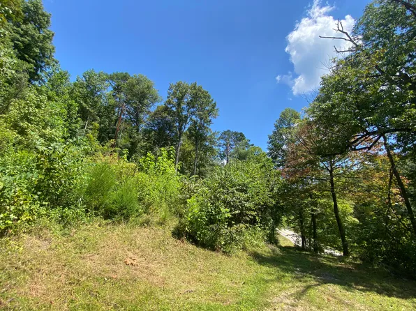 6270 Highway 192, Somerset, KY 42501