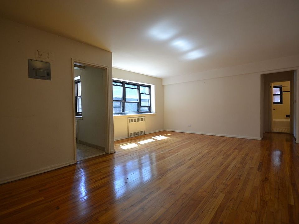 1st image of 14140 84th Dr APT 3L