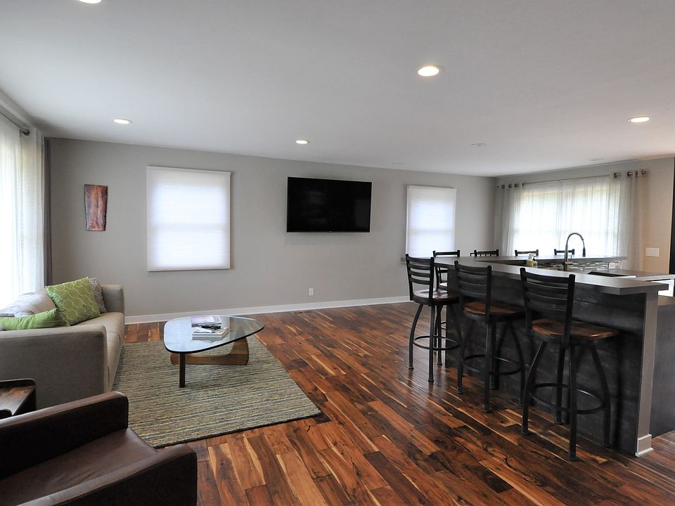 Main level