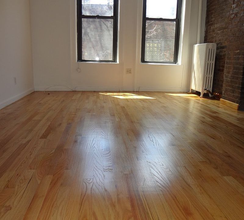 2nd image of 334 E 77th St APT 10