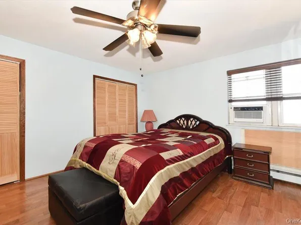 153-15 79th Avenue image 22 of 28