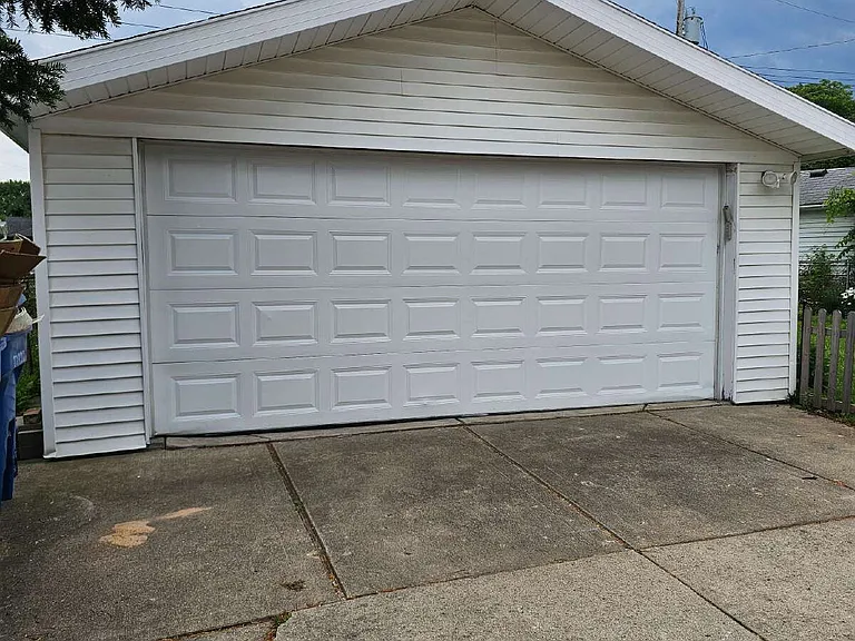 31400 Lyons Cir W — Photo 39