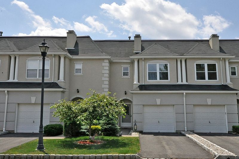 1st image of 8004 Brittany Dr