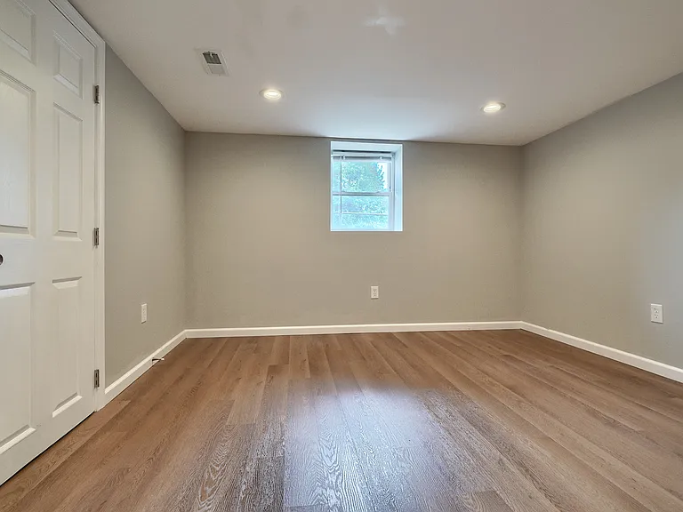 1031 Elm Ridge Ave #1 — Photo 17