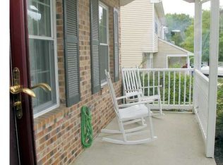 111 Calderwood Ln, Mount Laurel, NJ 08054