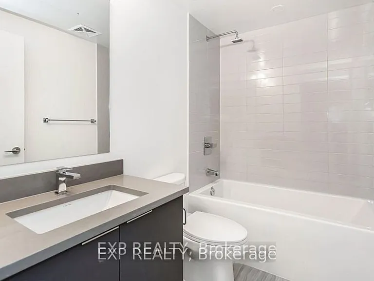 2033 Kennedy Rd #707 — Photo 34