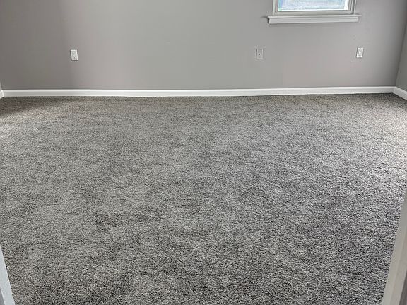3rd image of 533 Leawood Ave