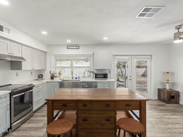 632 W PAMPA Avenue, Mesa, AZ 85210