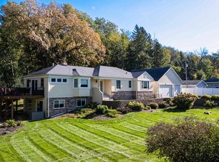 9910 Credit River Blvd, Prior Lake, MN 55372