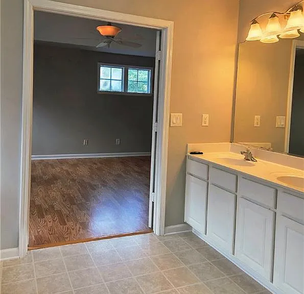 1374 Dukes Creek Dr NW — Photo 4
