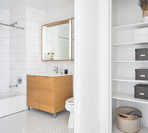 4th image of 625 W 57th St APT 903